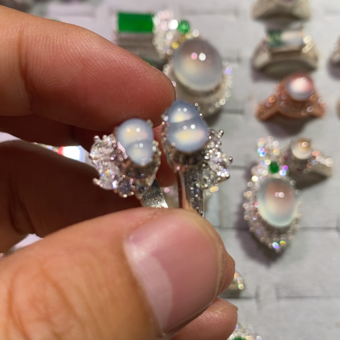 定制翡翠未镶嵌冰种8mm