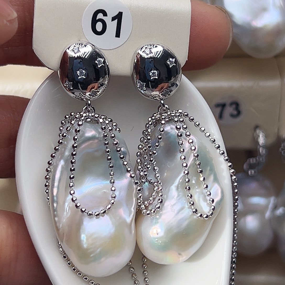 未镶嵌淡水珍珠耳饰