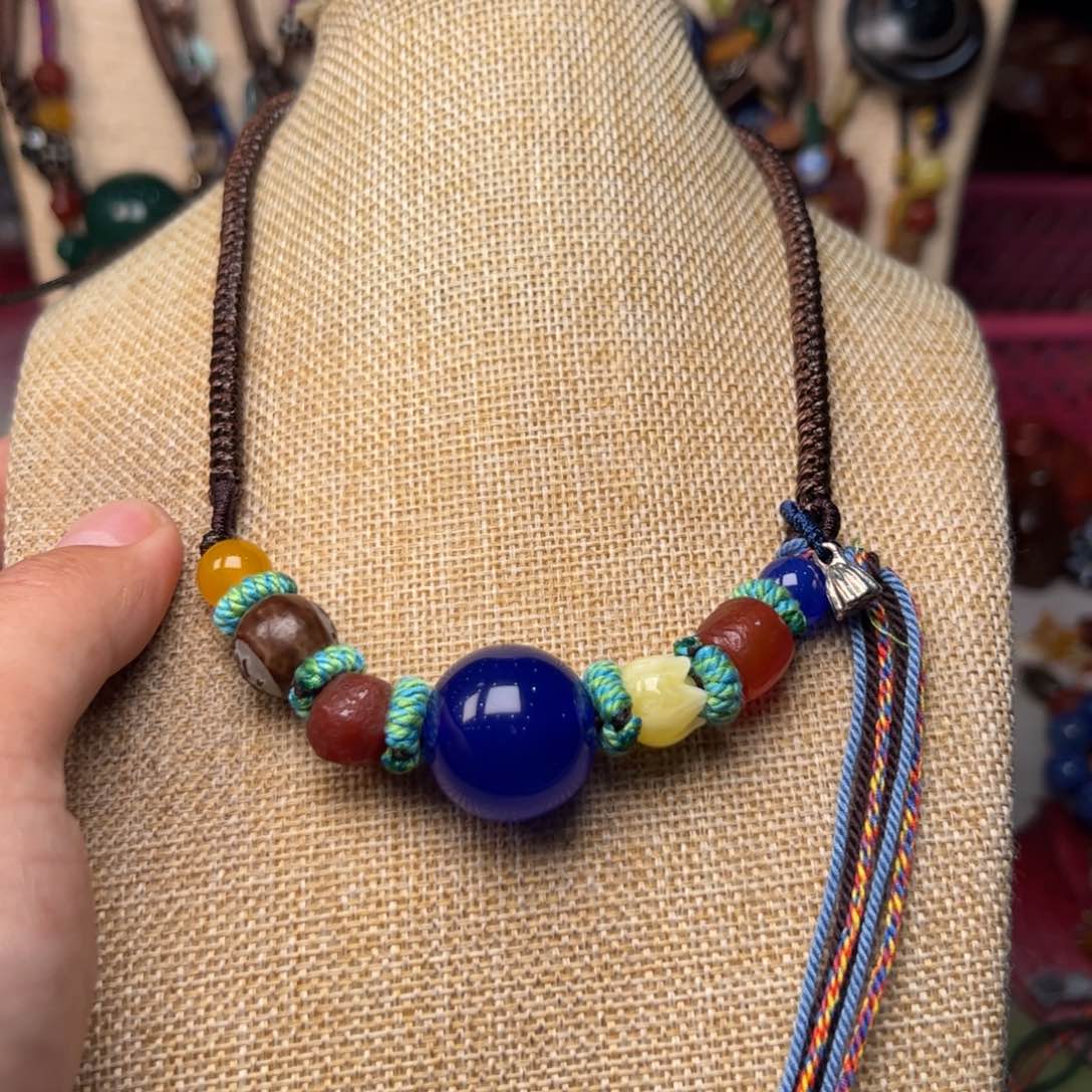 玛瑙/玉髓颈饰未镶嵌