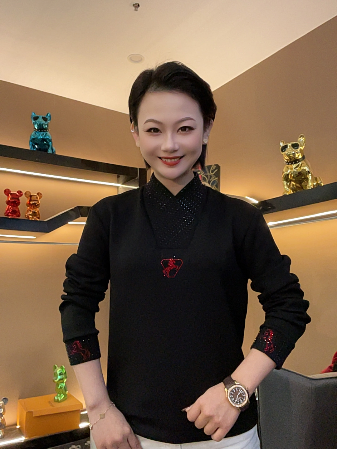 江南婷姐优选欧货男士冬季长袖休闲罗马空气胸标时尚百搭翻领皮面