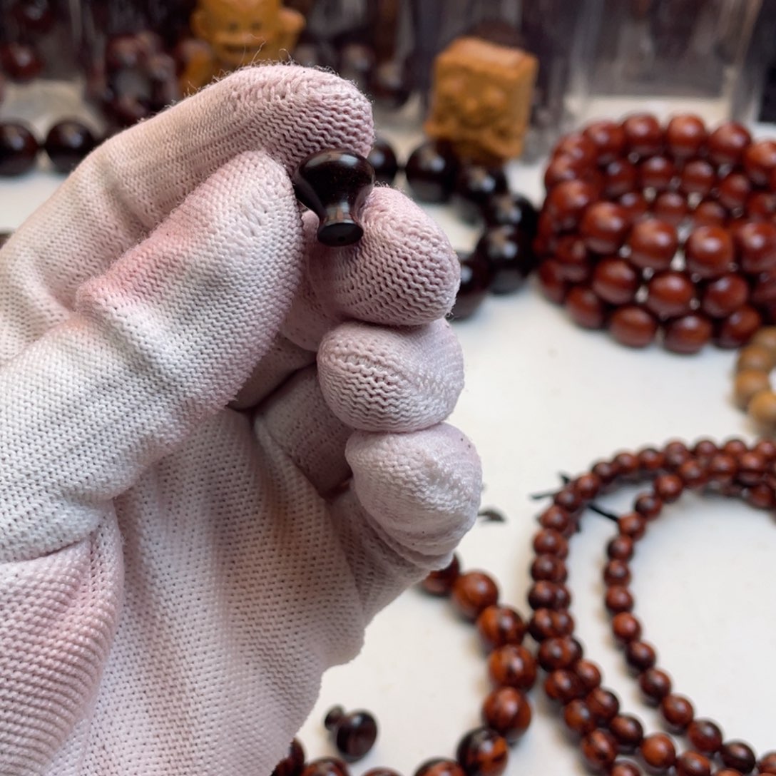 Z***8檀香紫檀（小叶紫檀）