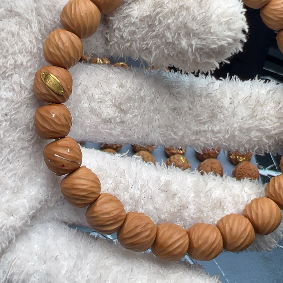 猴头核桃吊坠星河