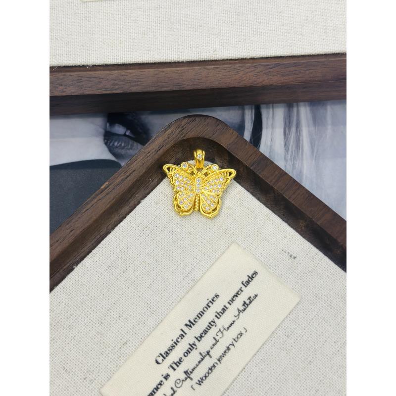 999足金5G工艺黄金幻影蝴蝶吊坠