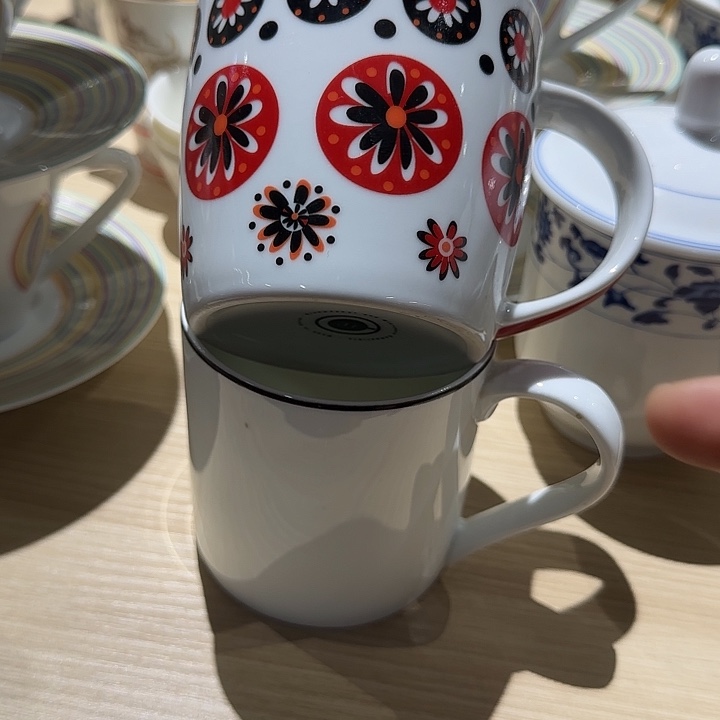 瓷矮身红色➕白色水杯2只装