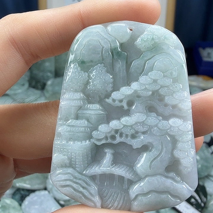 翡翠未镶嵌颈饰翡翠