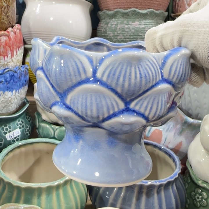 凑9块包邮，有孔，不清楚找客服