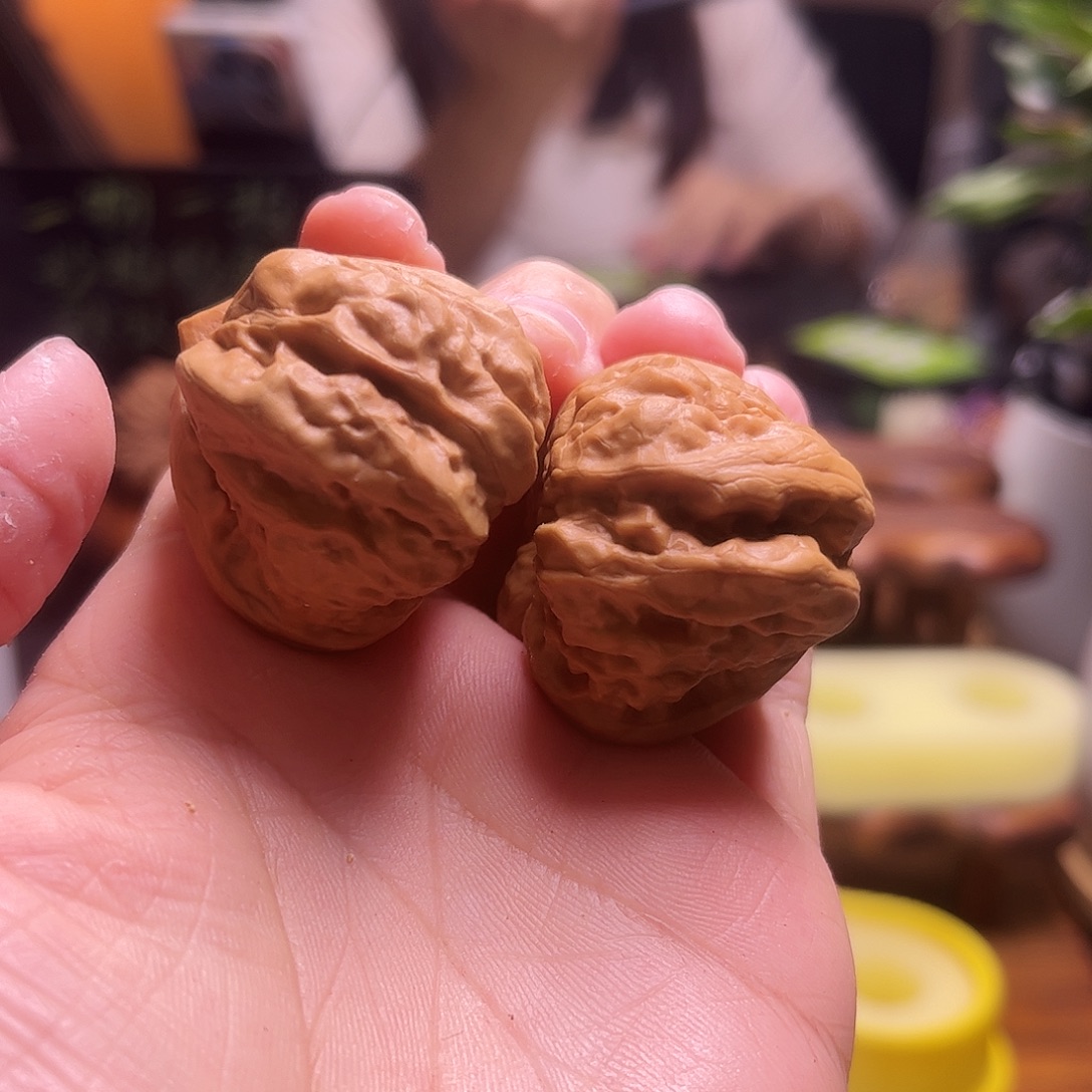 善***标文玩核桃把件35尺蛤蟆74