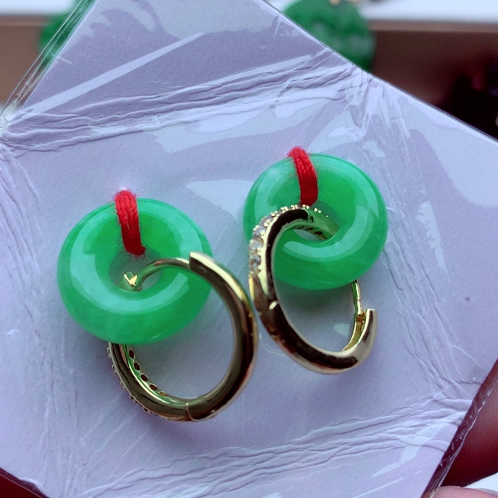 翡翠未镶嵌耳饰耳饰