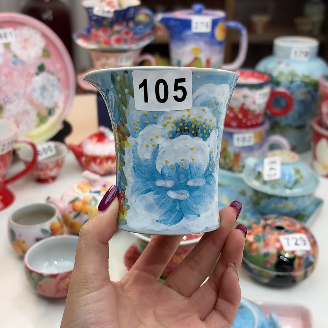 瓷片给哈哈哈哈哈哈哈哈哈哈姐姐家