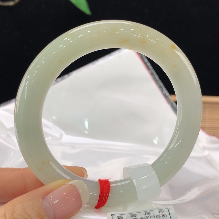 翡翠手镯未镶嵌111-1894