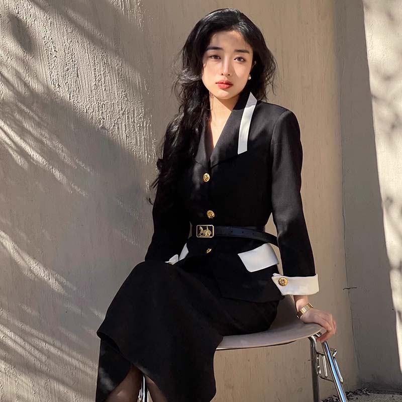 【两件套】复古时髦黑白高级修身掐腰显瘦小香套装LJ0089