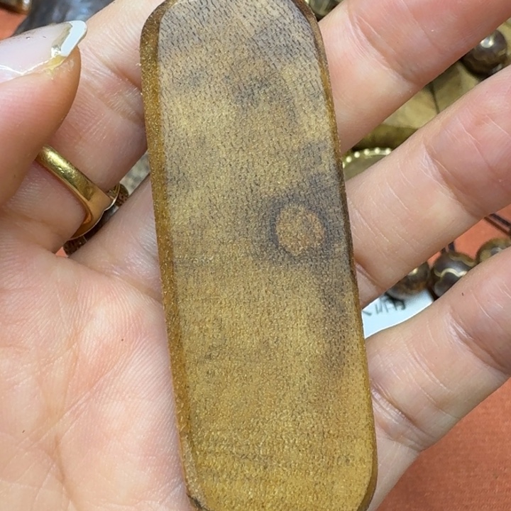 大叶紫檀（黑酸枝木类）