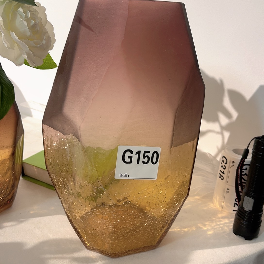 琉璃手工艺品我是赵思特