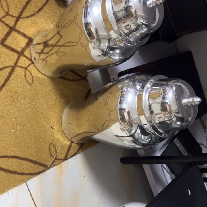 盖碗坤**酒瓷器直播放漏中