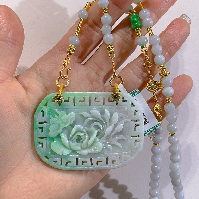 【闪购商品】颈饰未镶嵌翡翠