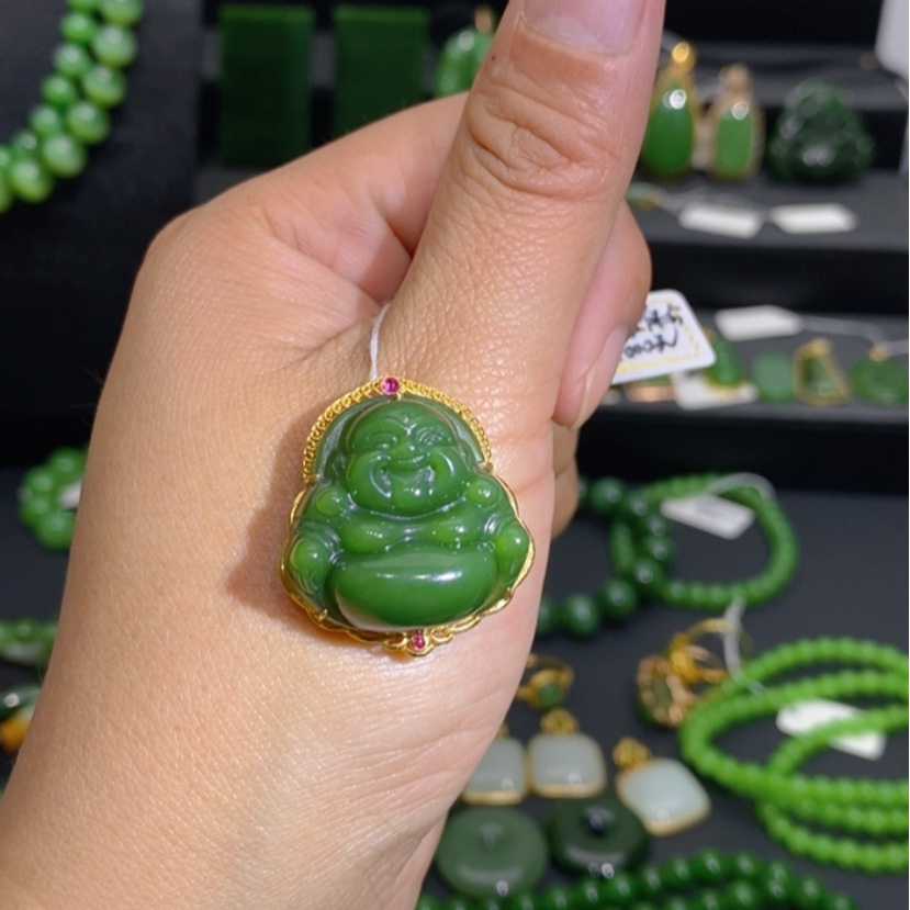 【闪购商品】和田玉（糖玉）颈饰18K金镶嵌