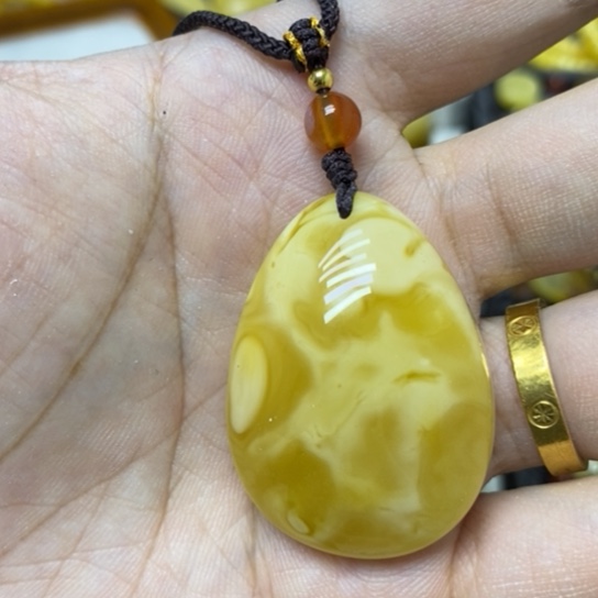 未镶嵌蜜蜡裸石吊坠