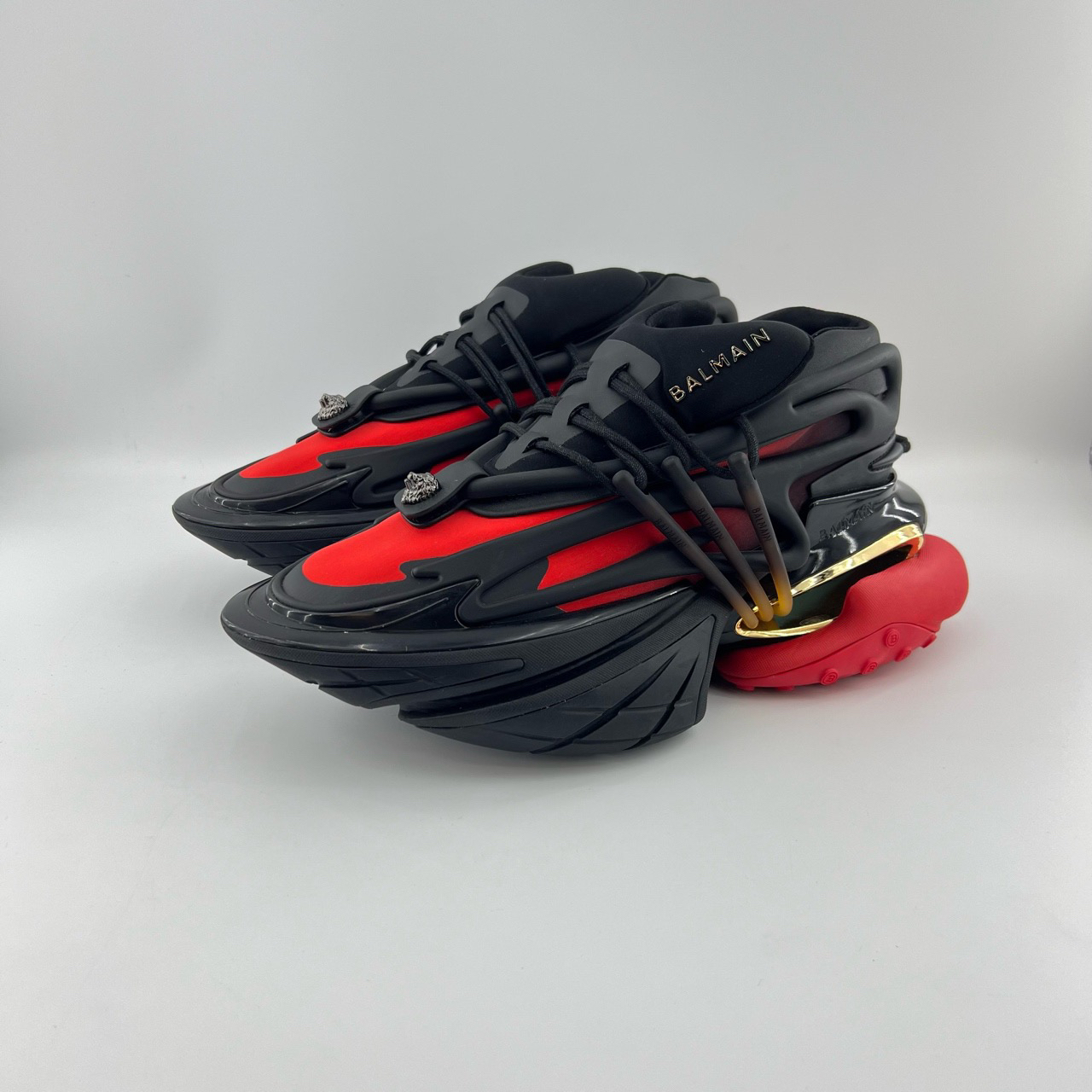 95新 BALMAIN/巴尔曼 41码/系带时尚低帮厚底休闲鞋/10969445