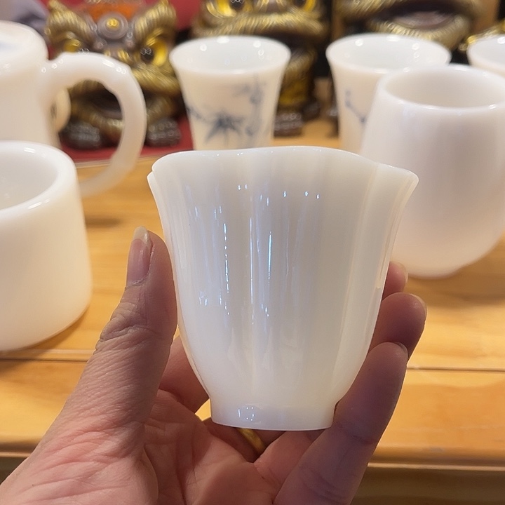 福利待遇多多哦哦哦