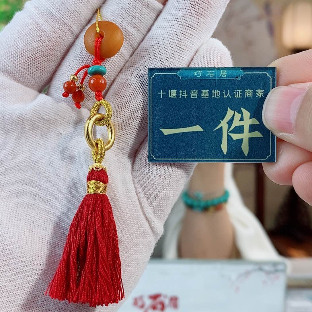 银S925镀金镶嵌蜜蜡珠宝奇石多样性发货发货发一条