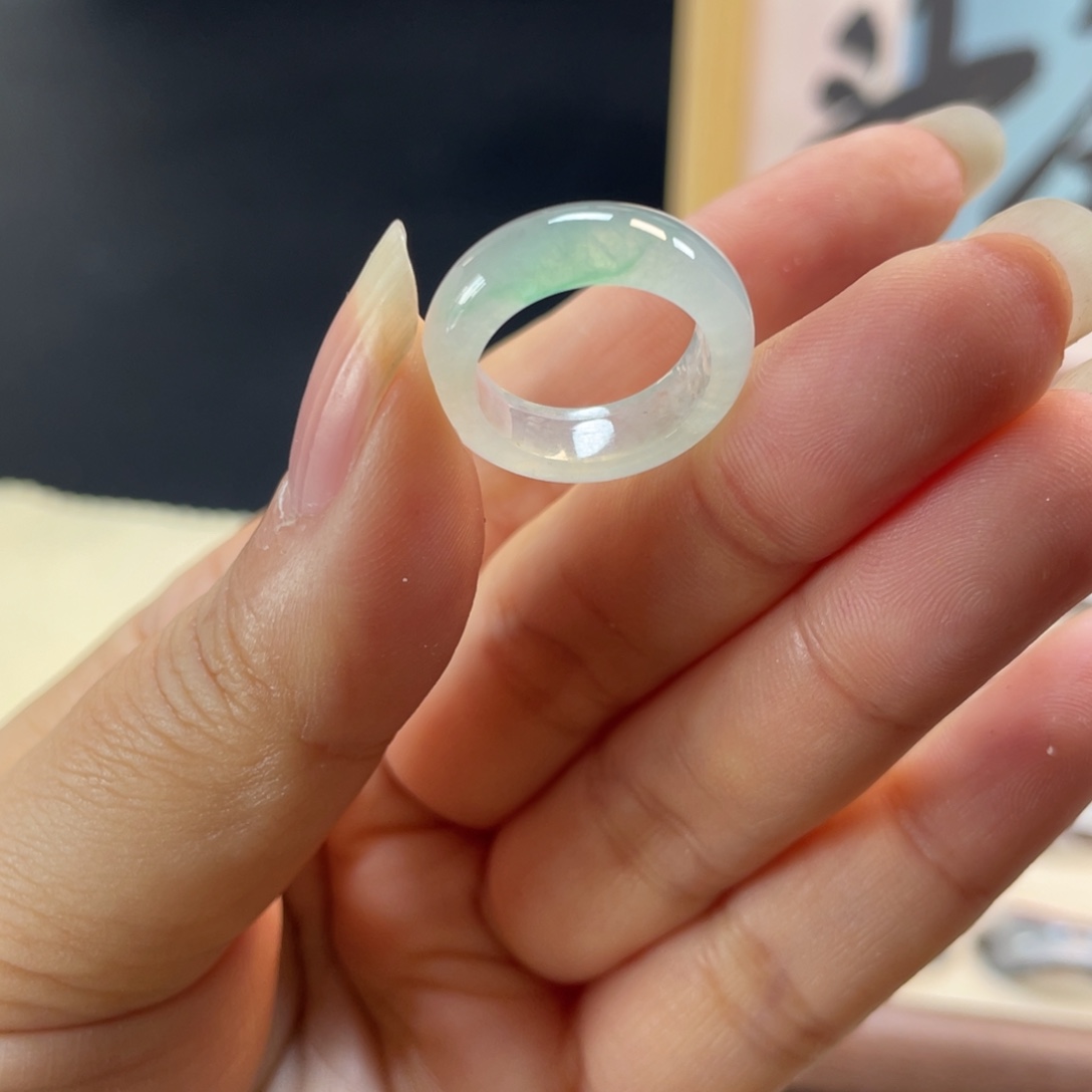 翡翠未镶嵌戒圈冰萃茉莉奶茶 7