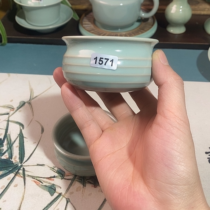 刺***客汝瓷1571 青鸾汝瓷汝州发货