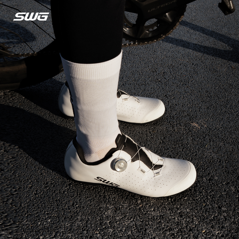 SWG铭胜骑行鞋男女碳纤维锁鞋自行车专业竞赛骑行鞋（远征骑行鞋）
