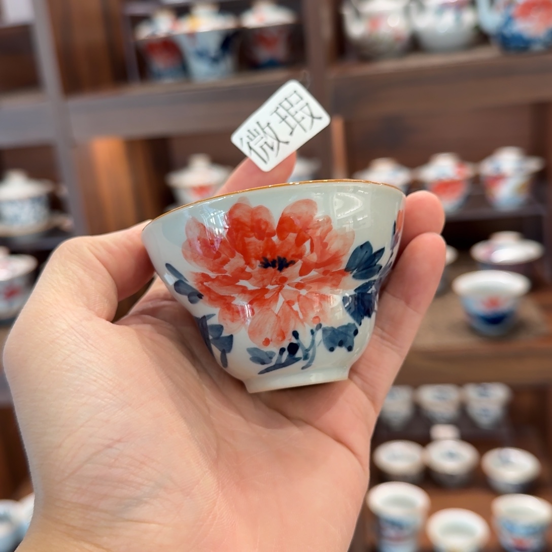 釉下手绘茶具微瑕