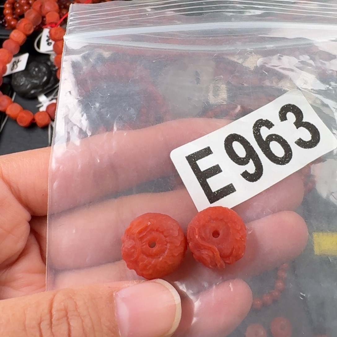 南红玛瑙未镶嵌珠宝奇石