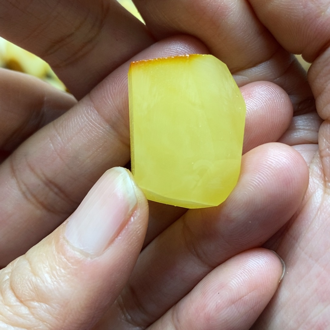 定制琥珀未镶嵌传世琥珀蜜蜡定制