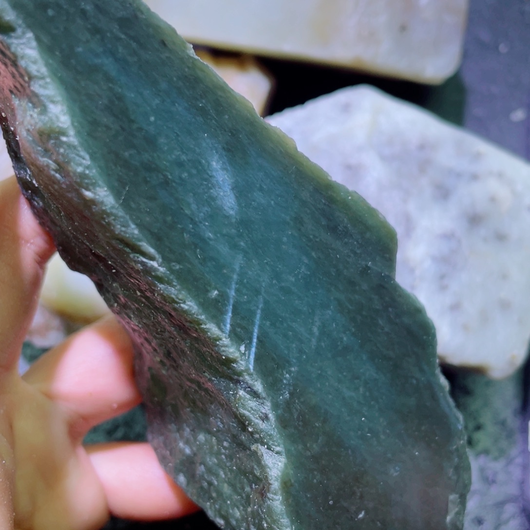 和田玉未镶嵌珠宝半成品