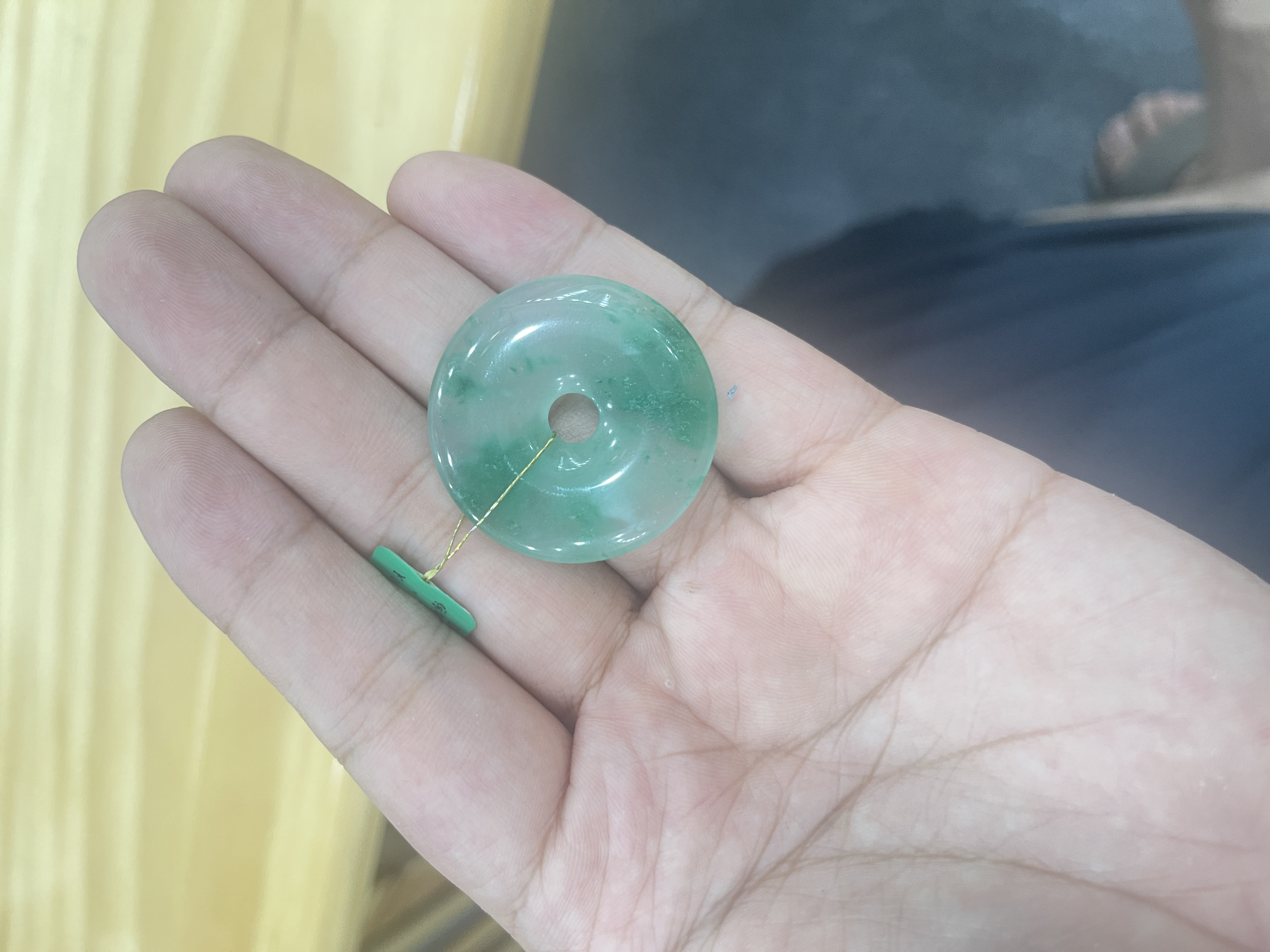 非金属仿水晶吊坠 牌子挂件