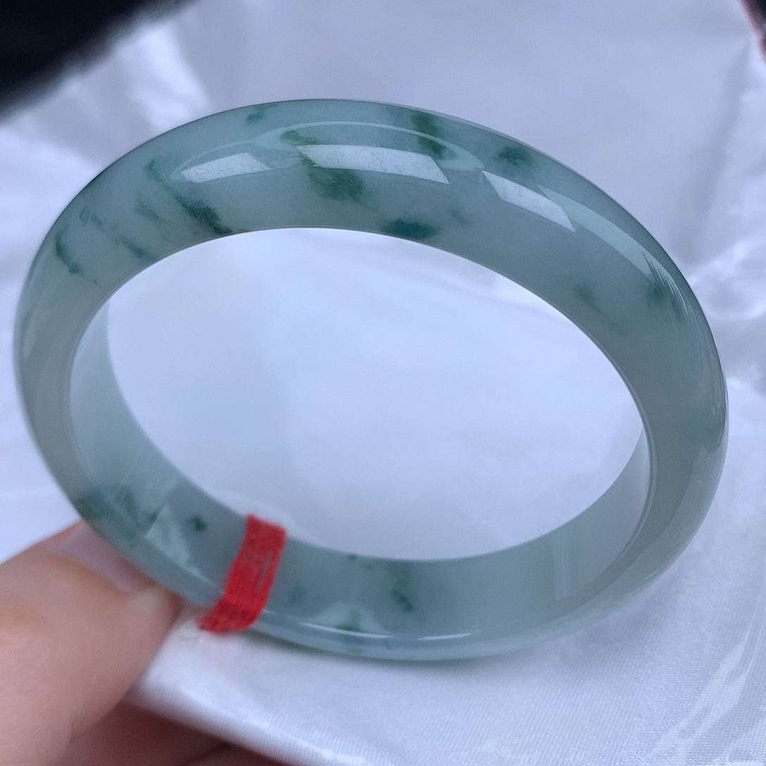 翡翠未镶嵌手镯天然