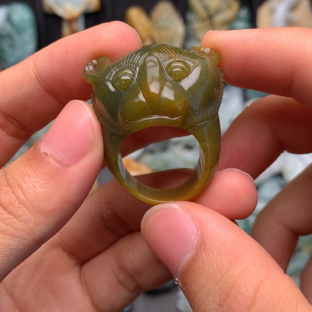 定制翡翠未镶嵌翡翠