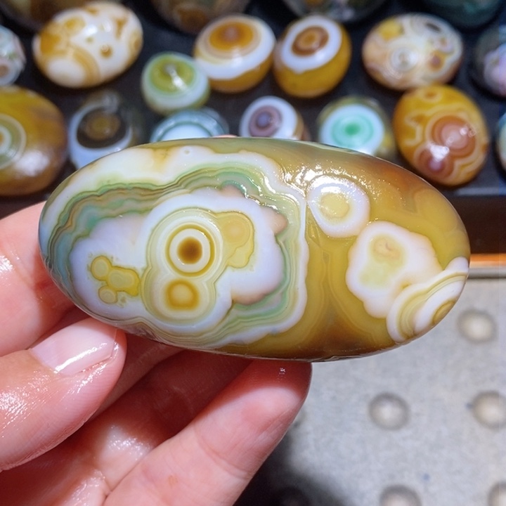 未镶嵌玛瑙/玉髓珠宝半成品36