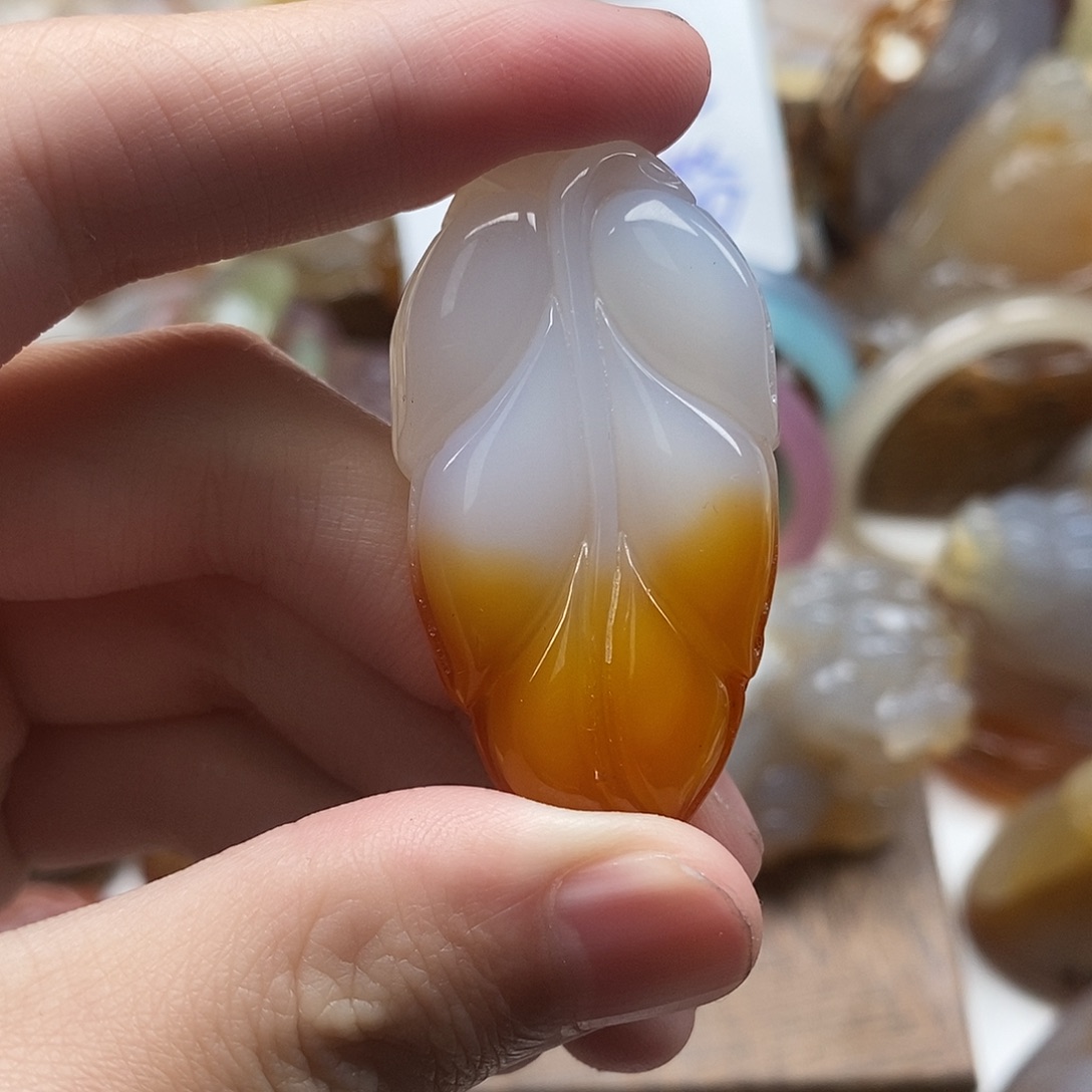 玛瑙/玉髓未镶嵌颈饰