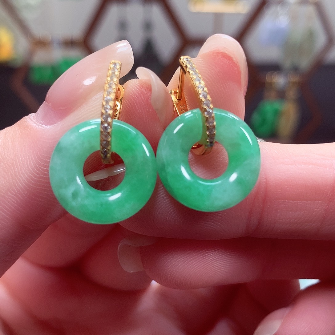 翡翠耳饰银S925镶嵌天然翡翠