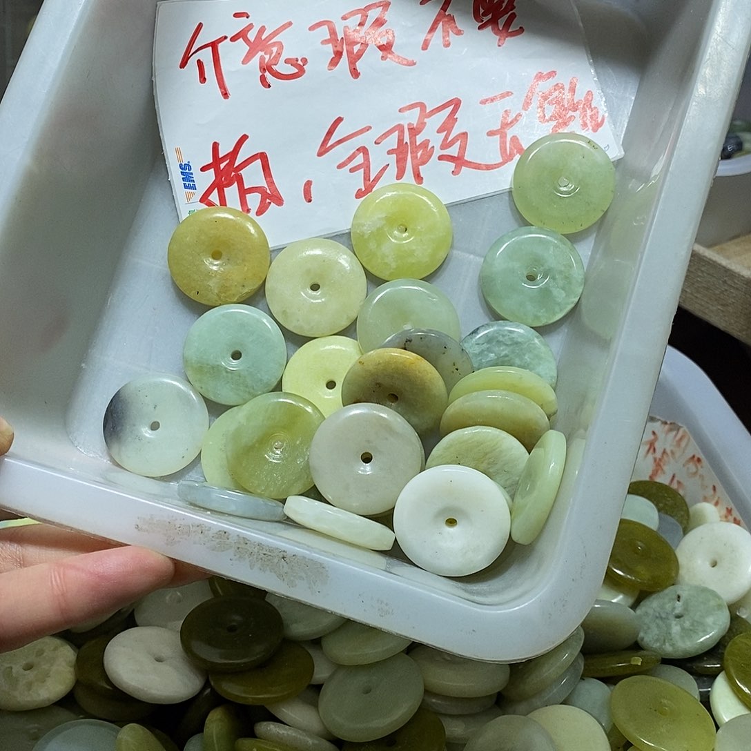 未镶嵌蛇纹石玉车挂78