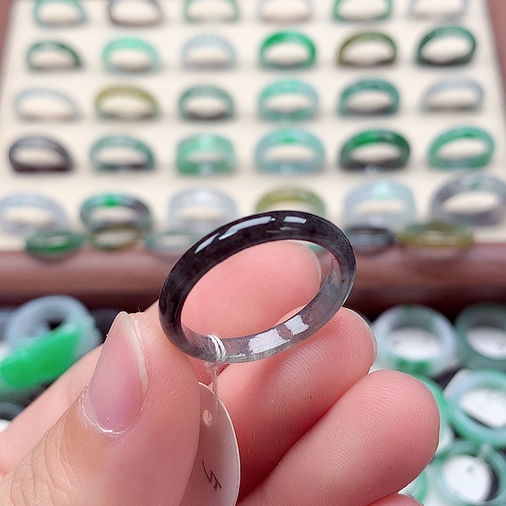 翡翠戒指未镶嵌23号