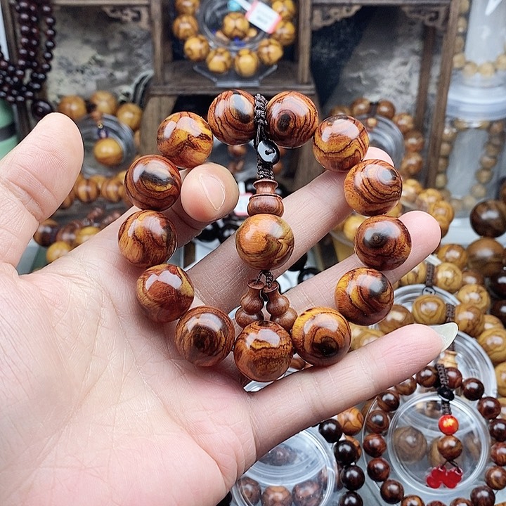 黄花梨/降香黄檀手串/手链秋***神1.8手串