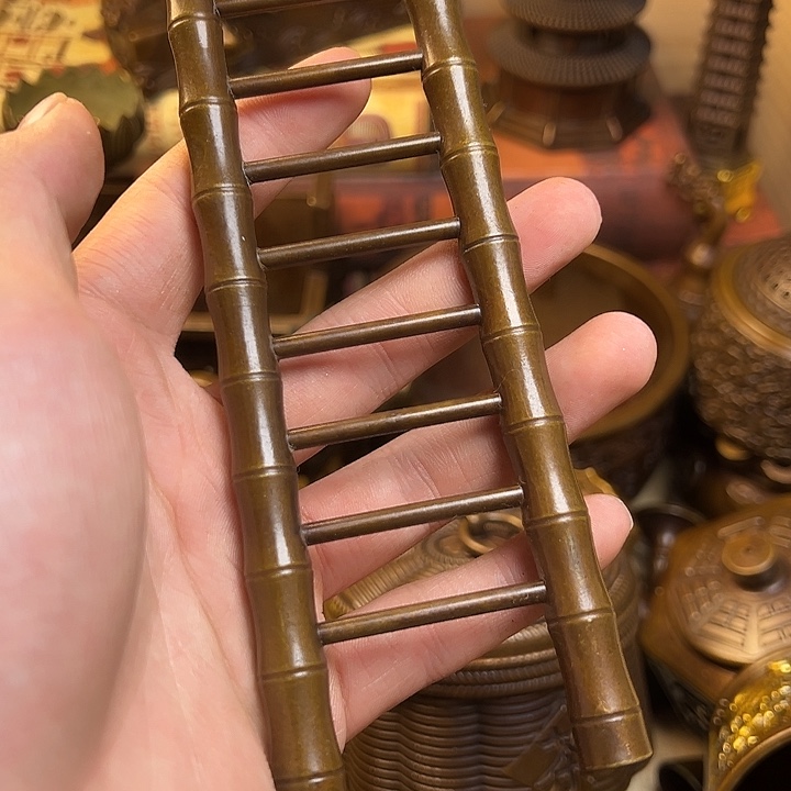 精美铜器，点击下单