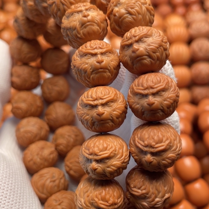 猴头核桃吊坠凡****记斗战胜佛