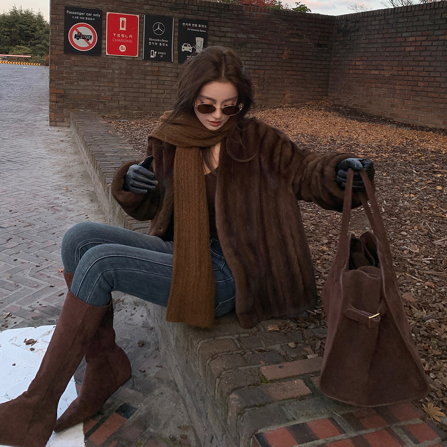 黑标"中古名流貂"丹麦进口紫标全抽刀小母貂v领-毛呢外套