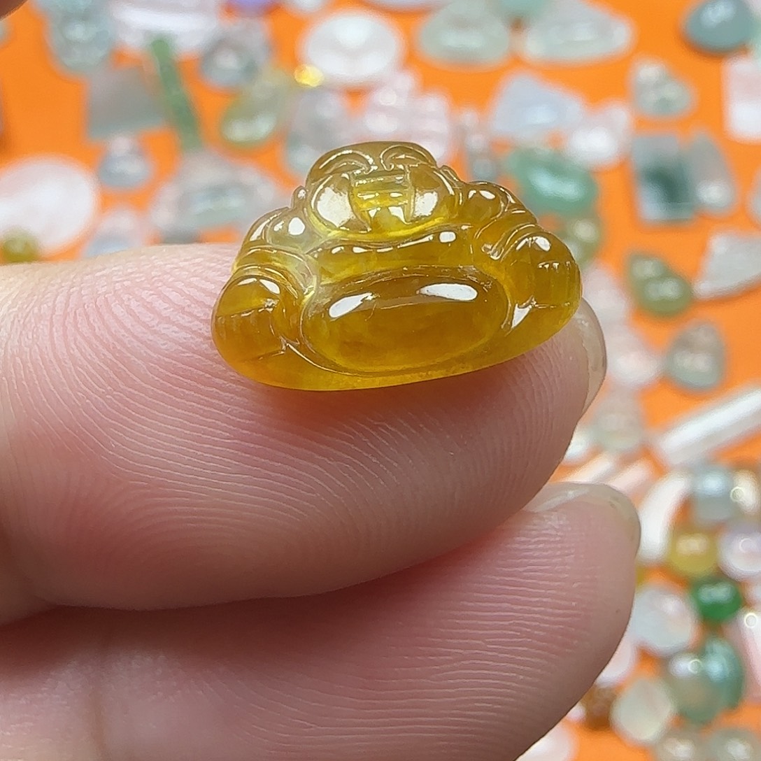 定制翡翠未镶嵌翡翠