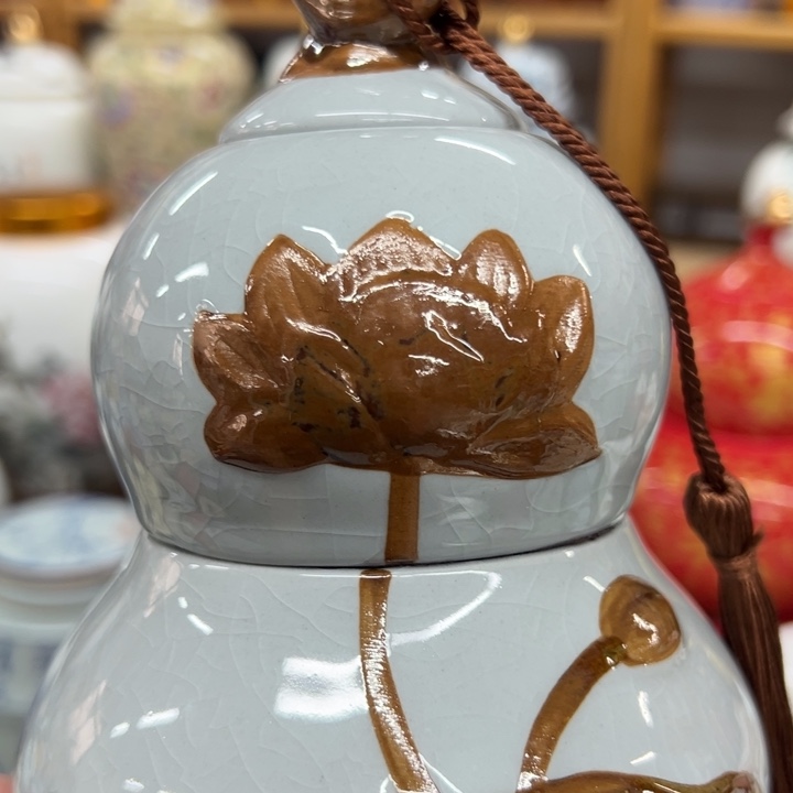 高端陶瓷茶叶密封罐