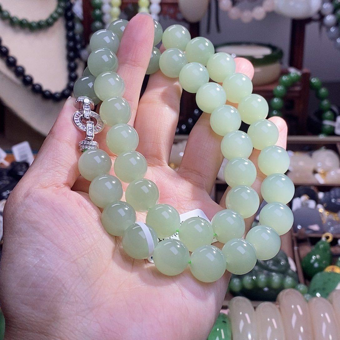 和田玉毕业级高冰底晴水项链12m未镶嵌