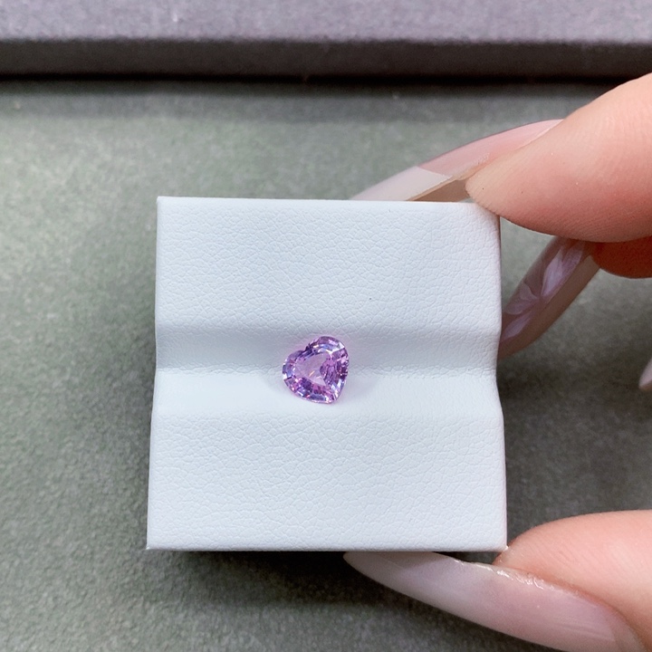 蓝宝石裸石未镶嵌天然无烧粉蓝宝石1.02ct配GRA大证