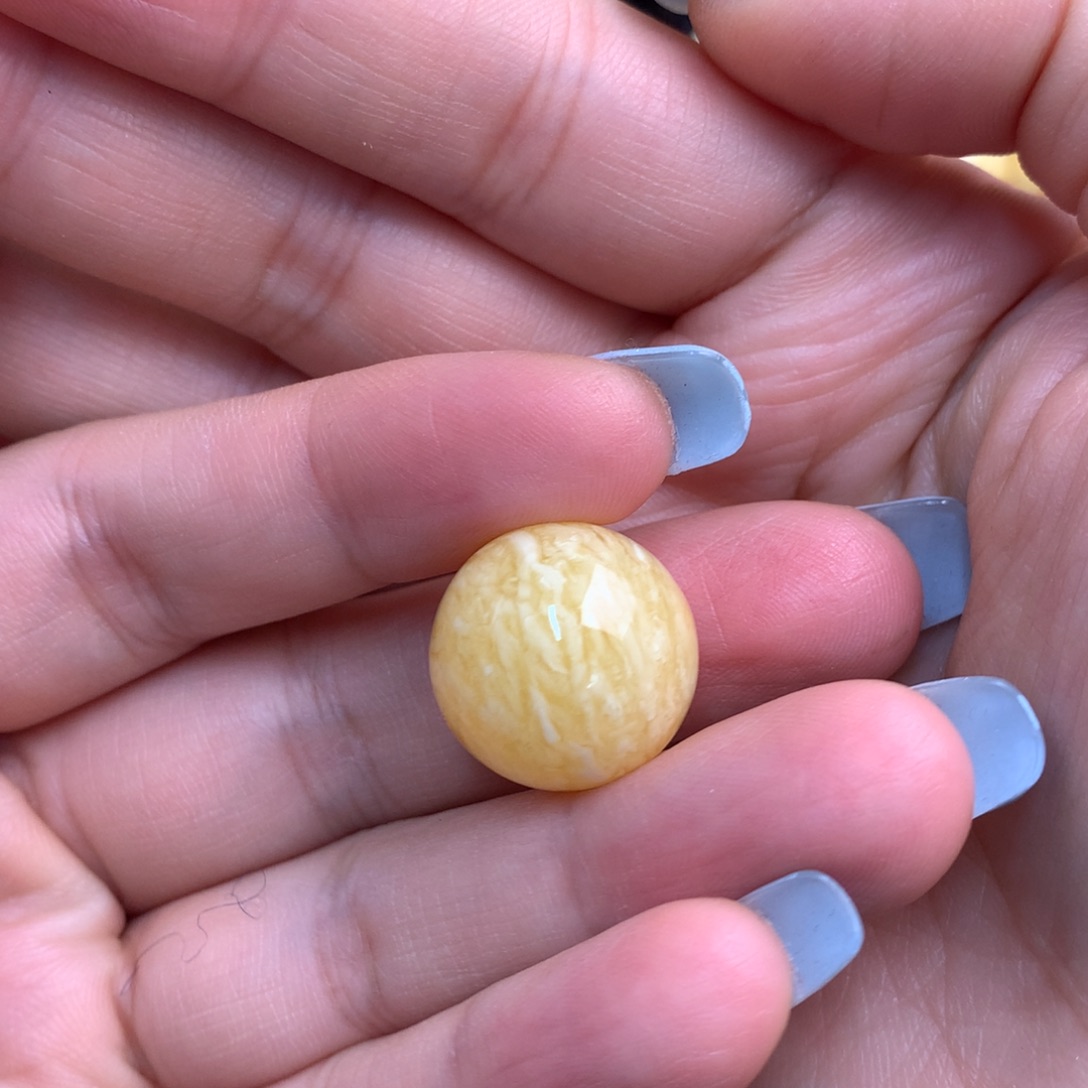 琥珀未镶嵌裸石蜜蜡18.4