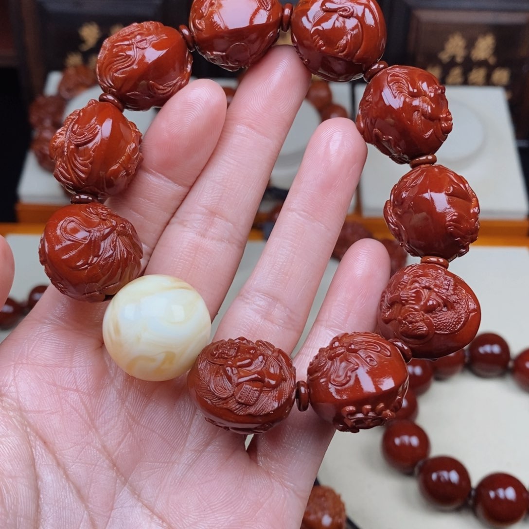 橄榄核手串栩**生罗汉罗汉