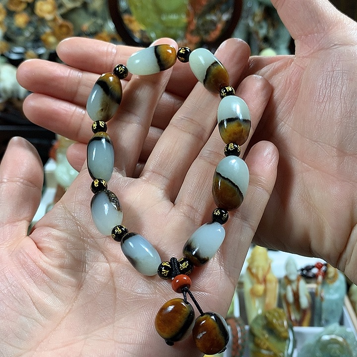 和田玉（糖玉）手把件未镶嵌赢*